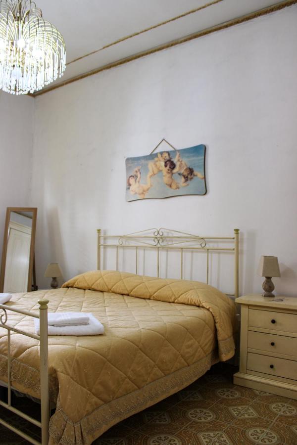 Casa Vacanze "A Machina Ro Ghiaccio" Noto Exterior foto